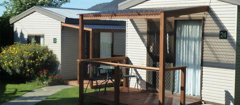 Hobart Cabins & Cottages - Yamba Accommodation 0