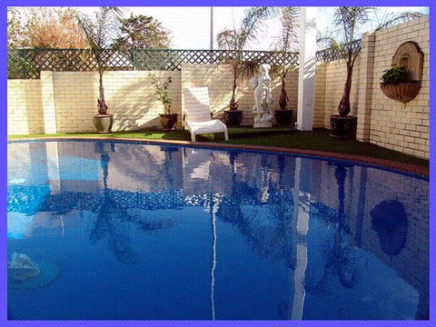 NOAH'S Mid City Motor Inn - Yamba Accommodation 0