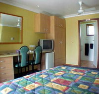 Palm Valley Motel - Yamba Accommodation