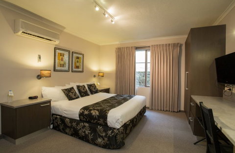 Eltham Gateway Hotel And Conference Centre - Yamba Accommodation 1