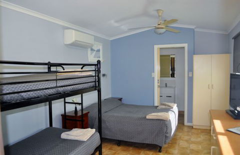 Daly Waters Historic Pub - Yamba Accommodation 9