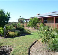 Mureybet Relaxed Country Accommodation - Yamba Accommodation
