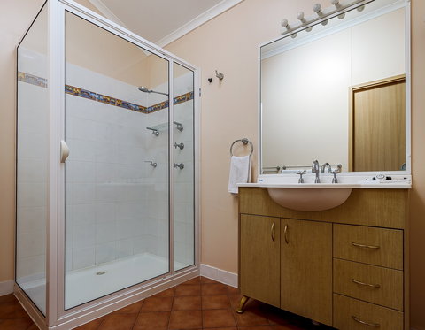 Thou Walla Sunset Retreat - Yamba Accommodation 3