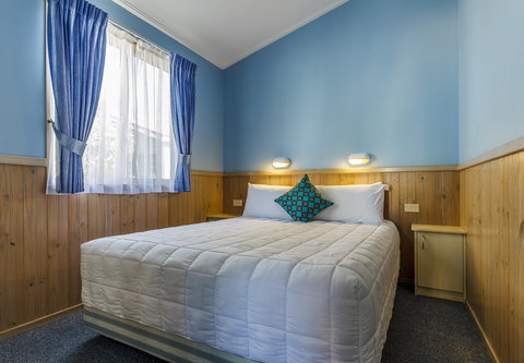 Thou Walla Sunset Retreat - Yamba Accommodation 4