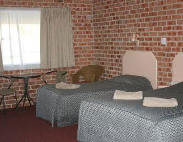 Gloucester Country Lodge - Yamba Accommodation 4