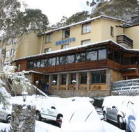 Bernti's Mountain Inn - Yamba Accommodation