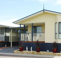 Palm Valley Motel And Home Village - Yamba Accommodation