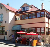 Jamison House And The Rooster Restaurant - Yamba Accommodation