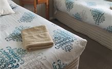 The Art Shack - Yamba Accommodation 2
