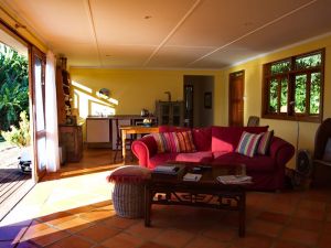Alfie's - Yamba Accommodation 3
