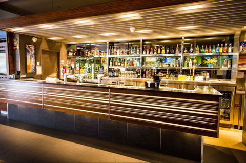 Grand Hotel - Yamba Accommodation 6