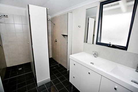 Albany YHA - Yamba Accommodation 9