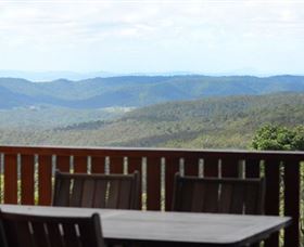 Ravensbourne Escape - Yamba Accommodation 3