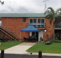Cardwell Beachfront Motel - Yamba Accommodation