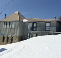 Jerrabomberra Lodge - Yamba Accommodation