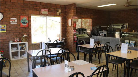 Mataranka Roadhouse And Cabins - Yamba Accommodation 2