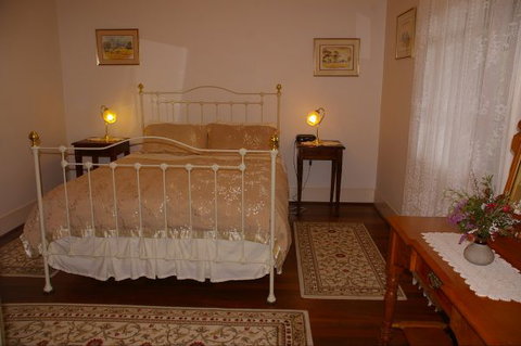 Naimanya Cottage - Yamba Accommodation 3