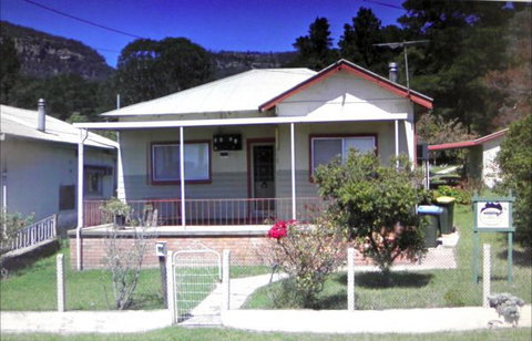 CASS Cottage - Yamba Accommodation 0