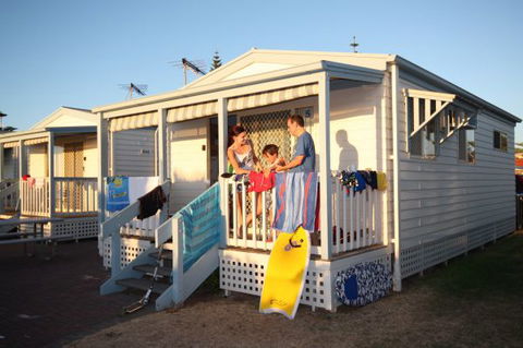Christies Beach Tourist Park - Yamba Accommodation 0