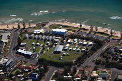 Christies Beach Tourist Park - Yamba Accommodation 1