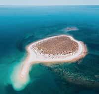 Mackerel Islands - Yamba Accommodation
