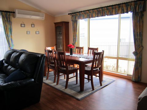 Annies Rest - Yamba Accommodation 2