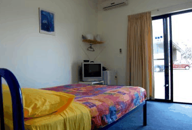 Comfort Hostel - Yamba Accommodation