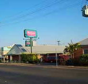 Burke And Wills - Yamba Accommodation