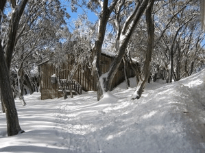 Akla Ski Lodge - Yamba Accommodation