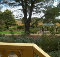 Lyndoch Hill Retreat - Yamba Accommodation