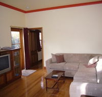 Rectory Cottage - Yamba Accommodation