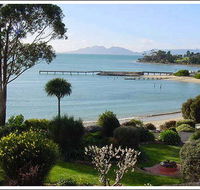 Amos House   Swansea  Villas - Yamba Accommodation