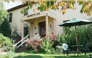 Bonney's Inn - Yamba Accommodation