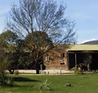 Merrijig Lodge - Yamba Accommodation