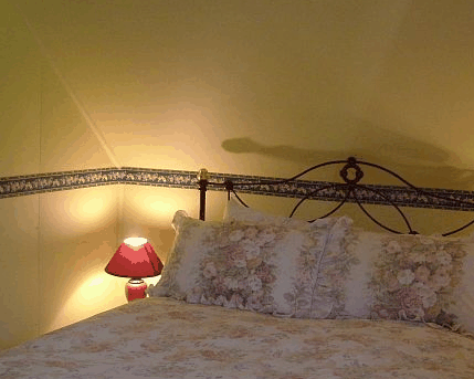 Hamilton Old School House Cottages - Yamba Accommodation