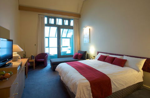 Perisher Valley Hotel - Yamba Accommodation 1