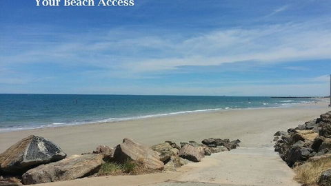 Acaill Accommodation - Yamba Accommodation 0