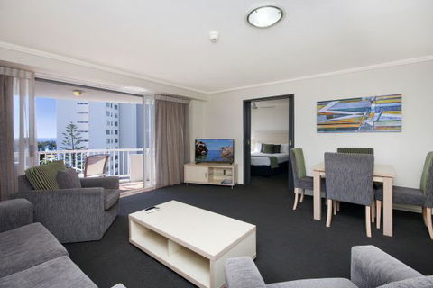 Alpha  Sovereign Hotel - Yamba Accommodation 2