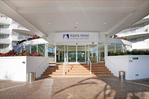 Alpha  Sovereign Hotel - Yamba Accommodation 3