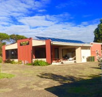 Bellarine Lodge  - Yamba Accommodation