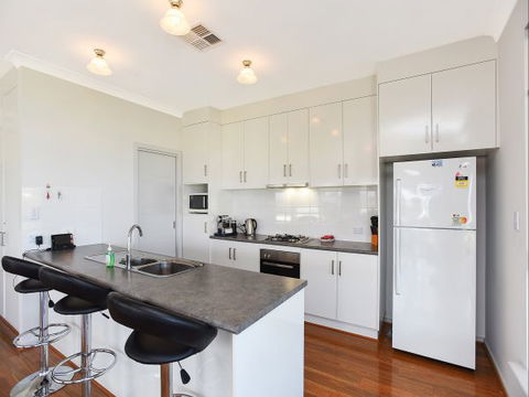 BEAUMONT HOUSE - Yamba Accommodation 4