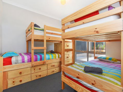 BEAUMONT HOUSE - Yamba Accommodation 7