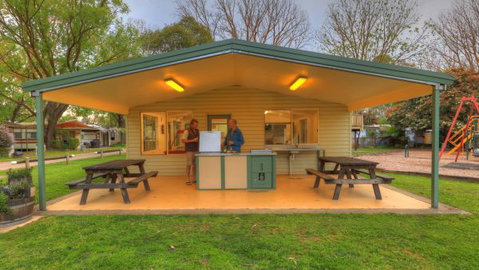 Breakaway Twin Rivers Caravan Park - Yamba Accommodation 3
