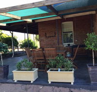 Corryong Holiday Cottages - Sportsview - Yamba Accommodation