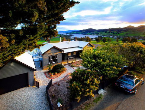 Frenchman's River - The Helmsman's House - Yamba Accommodation 0