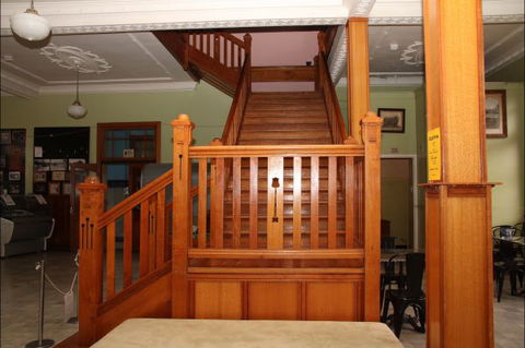 Hotel Corones Charleville - Yamba Accommodation 1