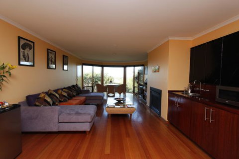 Ocean Inlet - Yamba Accommodation 8