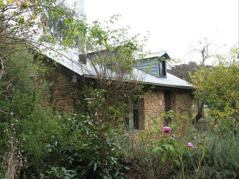 Ottery Cottage - Yamba Accommodation 1