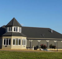 Paringa Grove Homestead - Yamba Accommodation