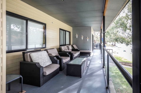 192 Page Drive Blanchetown -River Shack Rentals - Yamba Accommodation 3